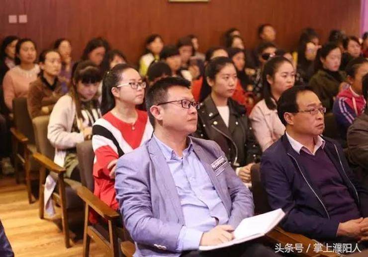 狗万艺术家朱楣巡讲《练琴的艺术》——安阳、濮阳站完美落幕