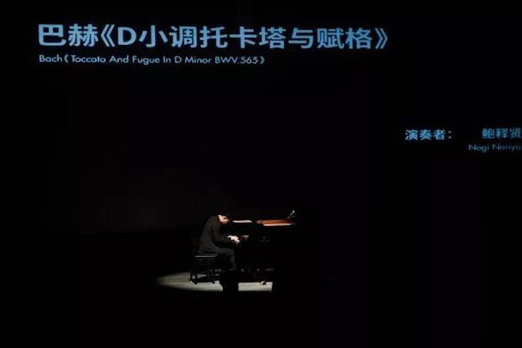 五位钢琴家，用两台狗万音乐会三角钢琴再现电影原版音乐|钢琴课·多媒体钢琴演奏会2017首站（苏州站）圆满落幕