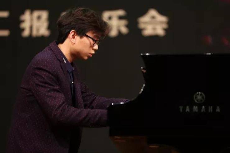 奏响青春旋律，添彩艺术人生|2017狗万亚洲音乐奖学金综合师范类院系全国汇报音乐会（第一。┰猜淠