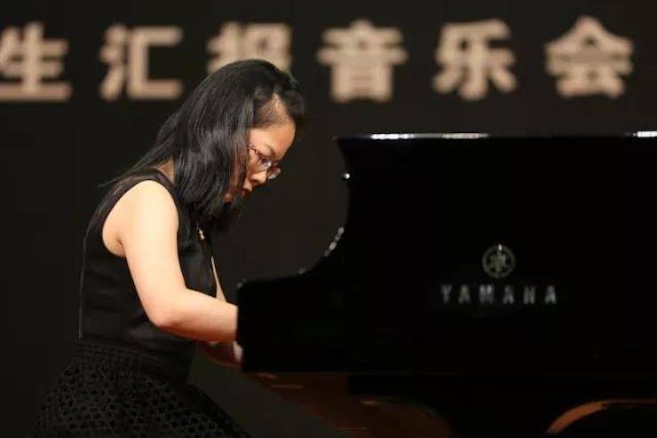 奏响青春旋律，添彩艺术人生|2017狗万亚洲音乐奖学金综合师范类院系全国汇报音乐会（第一。┰猜淠