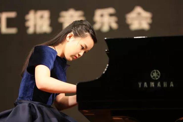 曼妙琴音，倾诉真挚的心声|2017狗万亚洲音乐奖学金综合师范类院系全国汇报音乐会（第二。┰猜淠