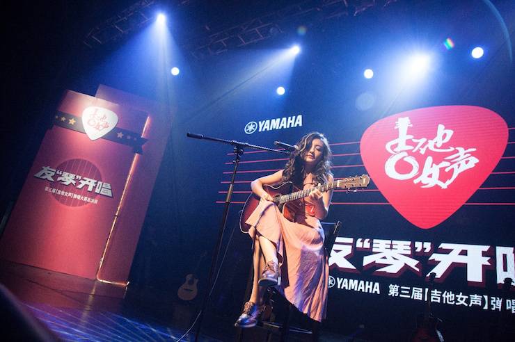 第四届“狗万吉他女声弹唱大赛”总冠军出炉<br />温格夺冠，董冬冬担任评委