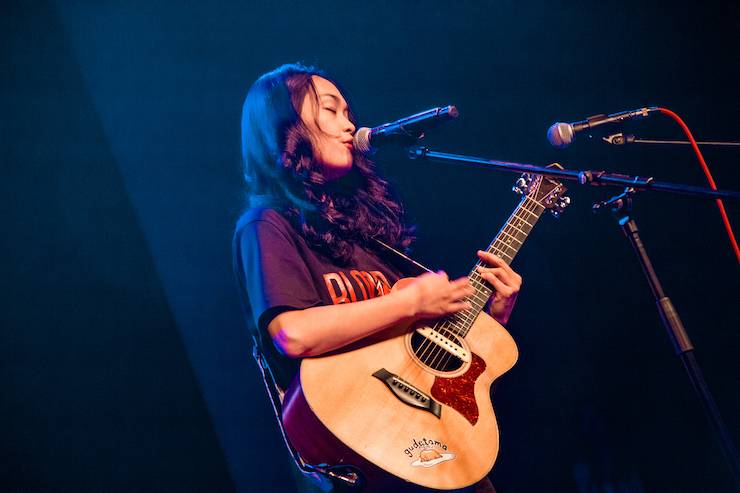 第四届“狗万吉他女声弹唱大赛”总冠军出炉<br />温格夺冠，董冬冬担任评委