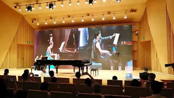 活动报道 | “科技助力，跨越时空”，小鹿纯子携手刘明康共享中日音乐盛宴