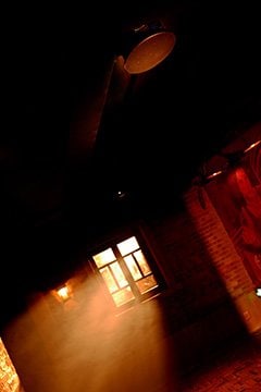 “不眠之夜”在上海上演，采用狗万商用安装系统