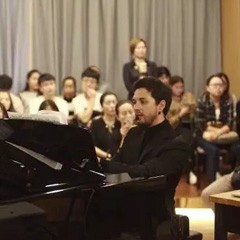 赏名家表演，听大师指导|狗万跨界钢琴远程教学展示暨狗万艺术家爱德华·昆斯大师班在蓉成功举办
